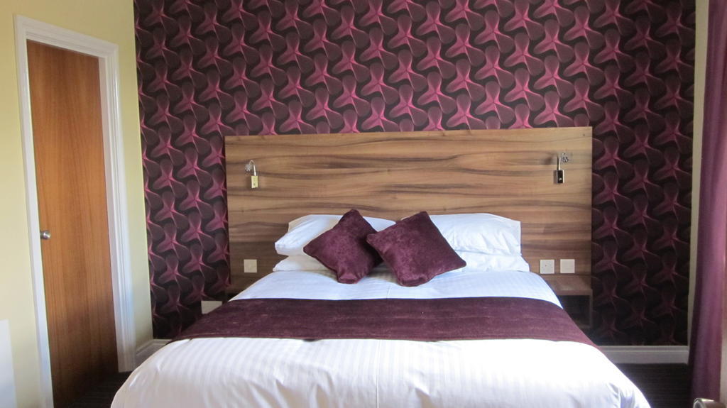 Mourne Country Hotel Ньюрі Номер фото