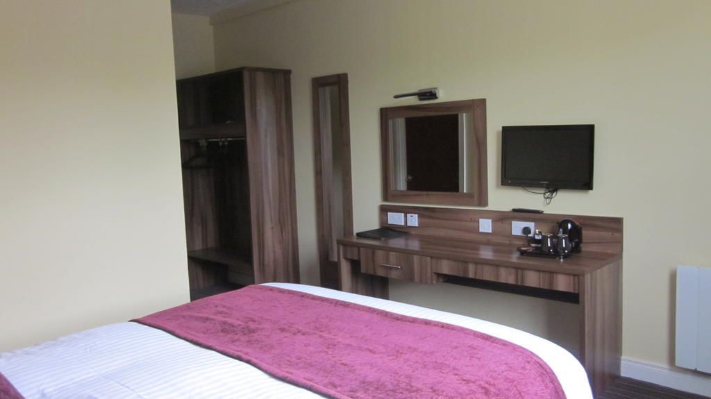 Mourne Country Hotel Ньюрі Номер фото